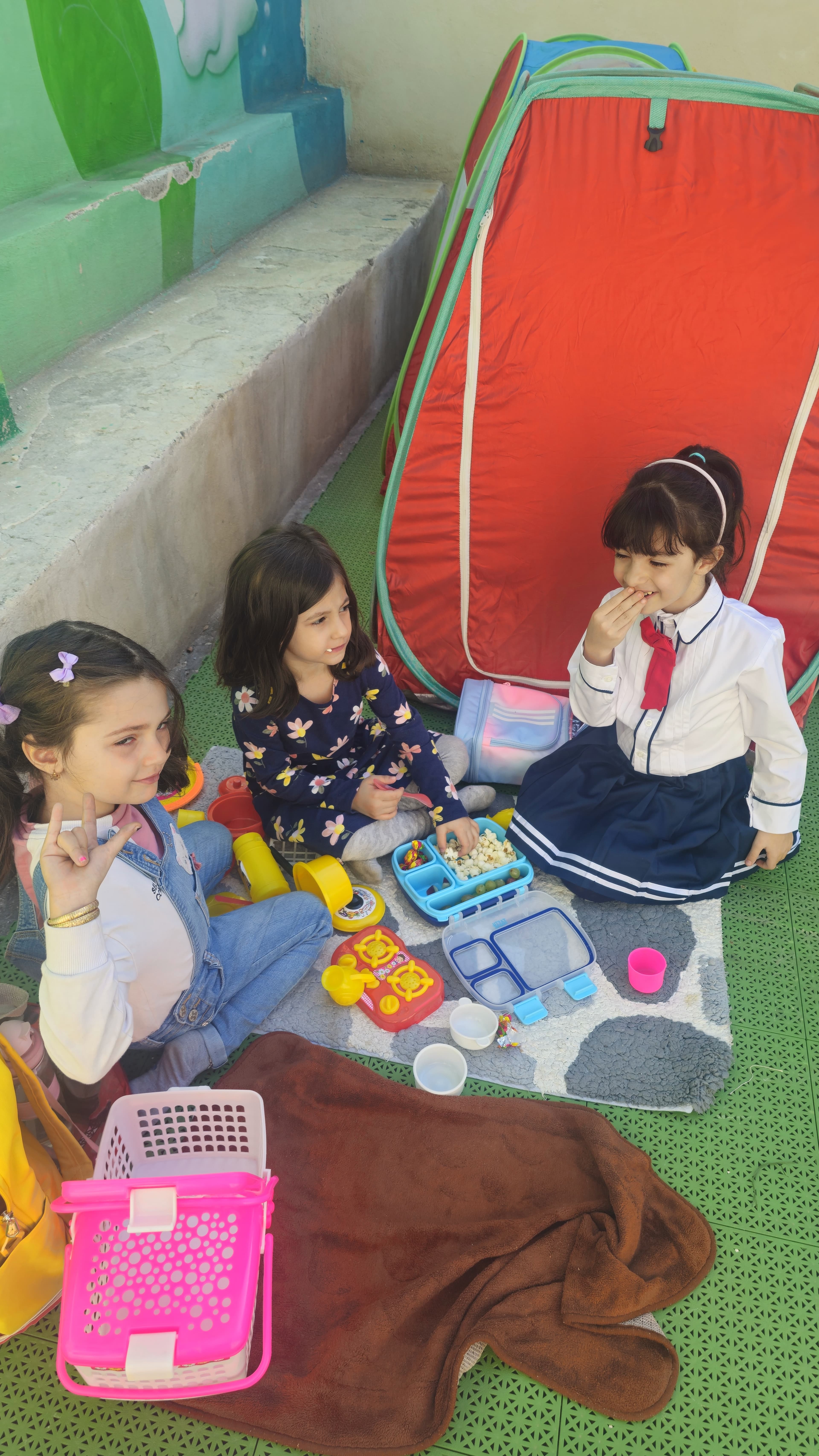 اردوی حیاطی