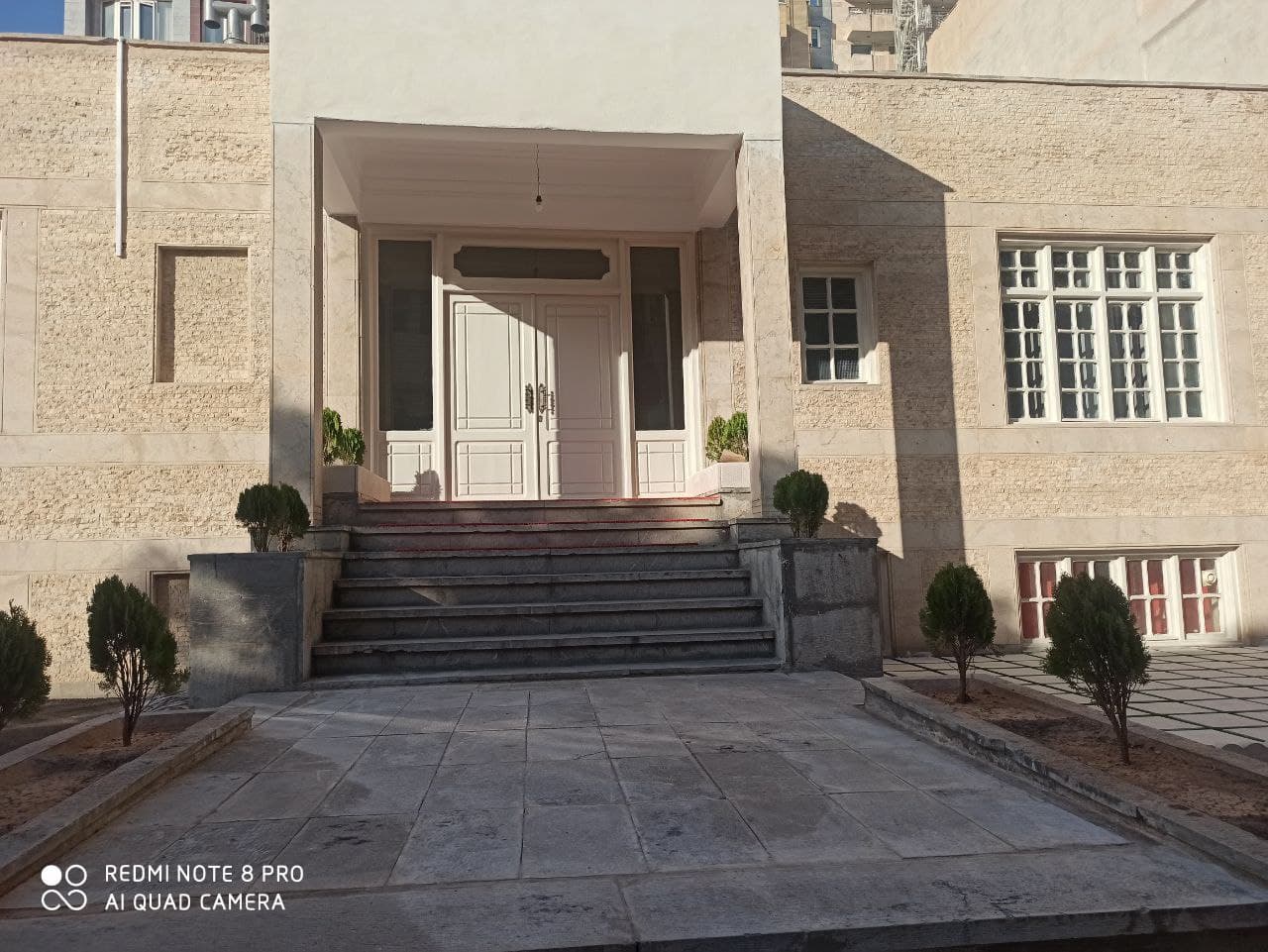 محیط مهد کودک روزبه کودک - پیش دبستانی مستقل کودک خلاق (دختر و پسر)